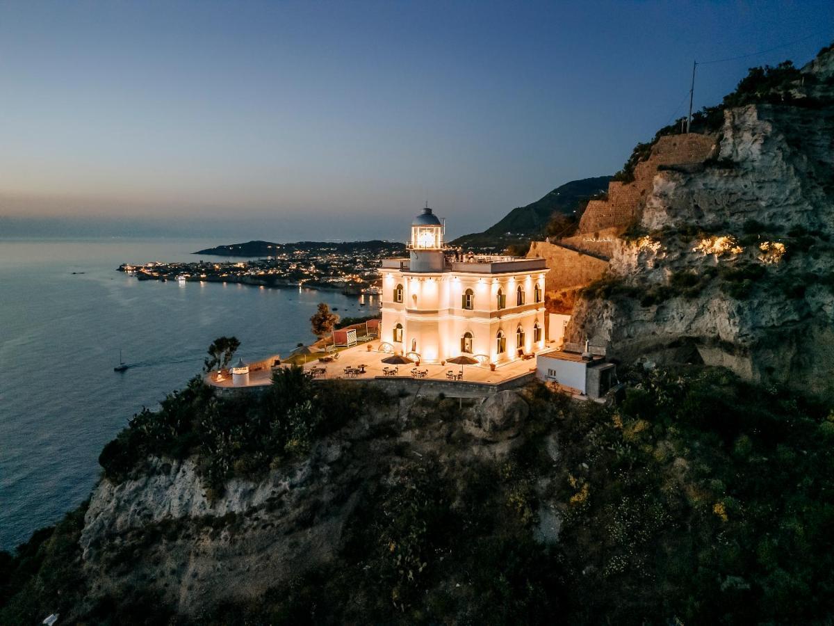 Faro Punta Imperatore Forio di Ischia Exteriör bild
